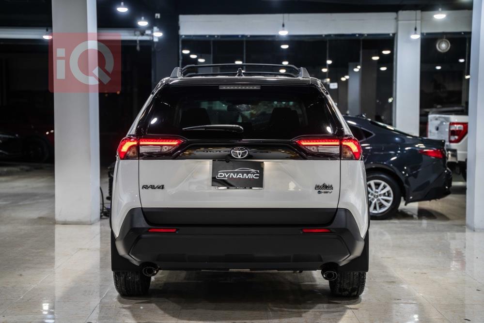 تويوتا راف 4